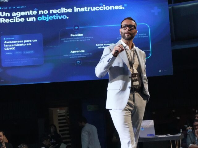 “Un agente no recibe instrucciones, recibe un objetivo”: charla de LatinAd en el OOH Summit México 2026